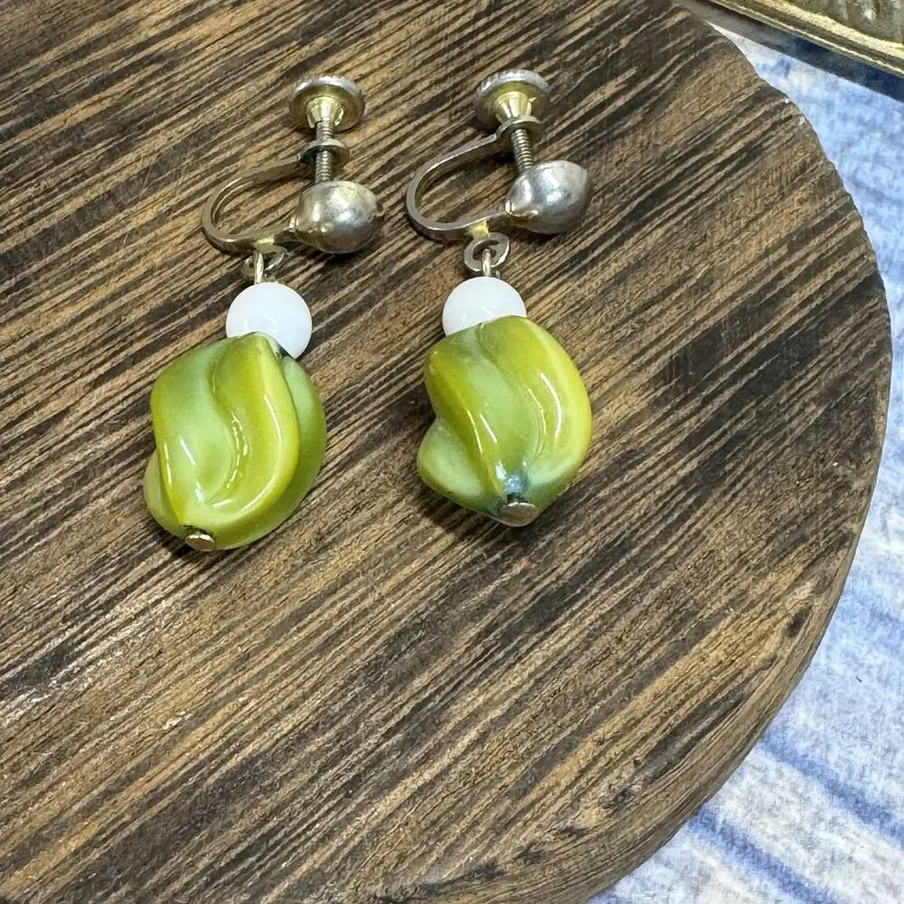 Vintage 2 Strand Green White Beaded‎ Necklace Earrings Set 1950s Costume Jewelry